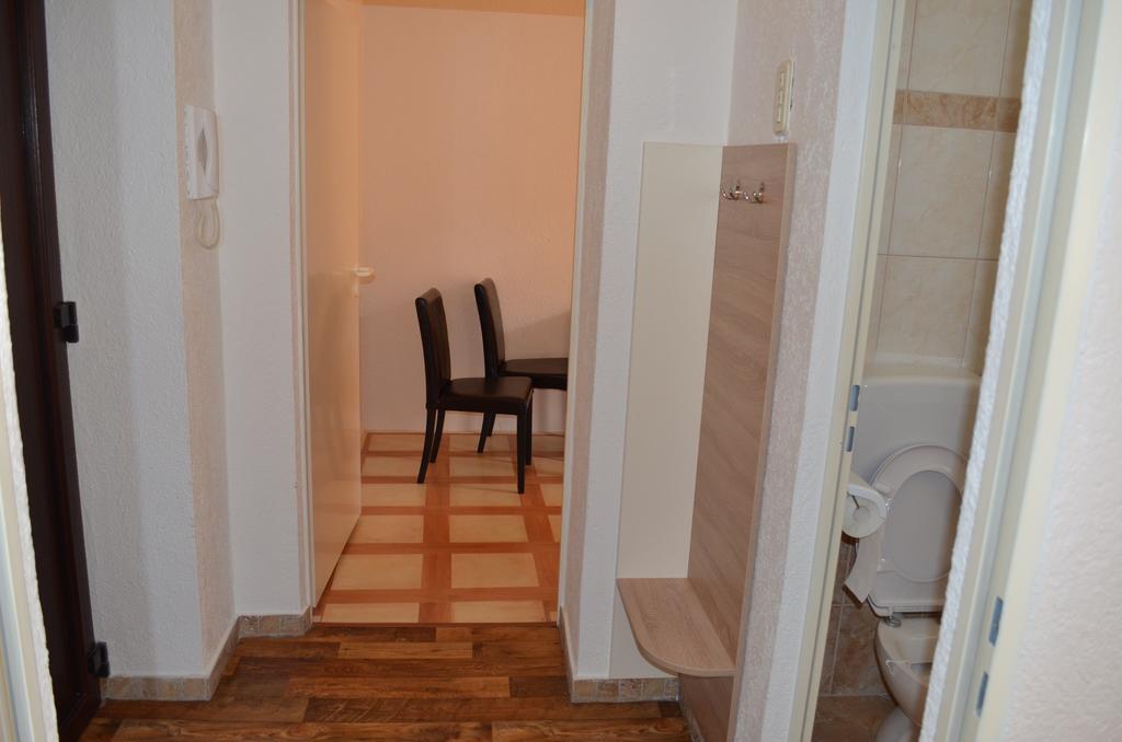 Apartment Downtown Osijek Room photo